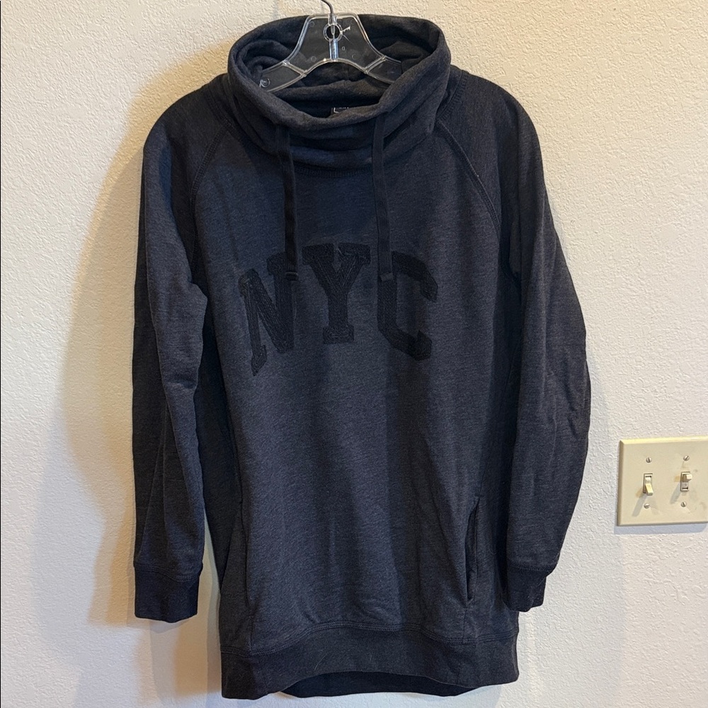 GAP FUNNEL NECK SWEATSHIRT